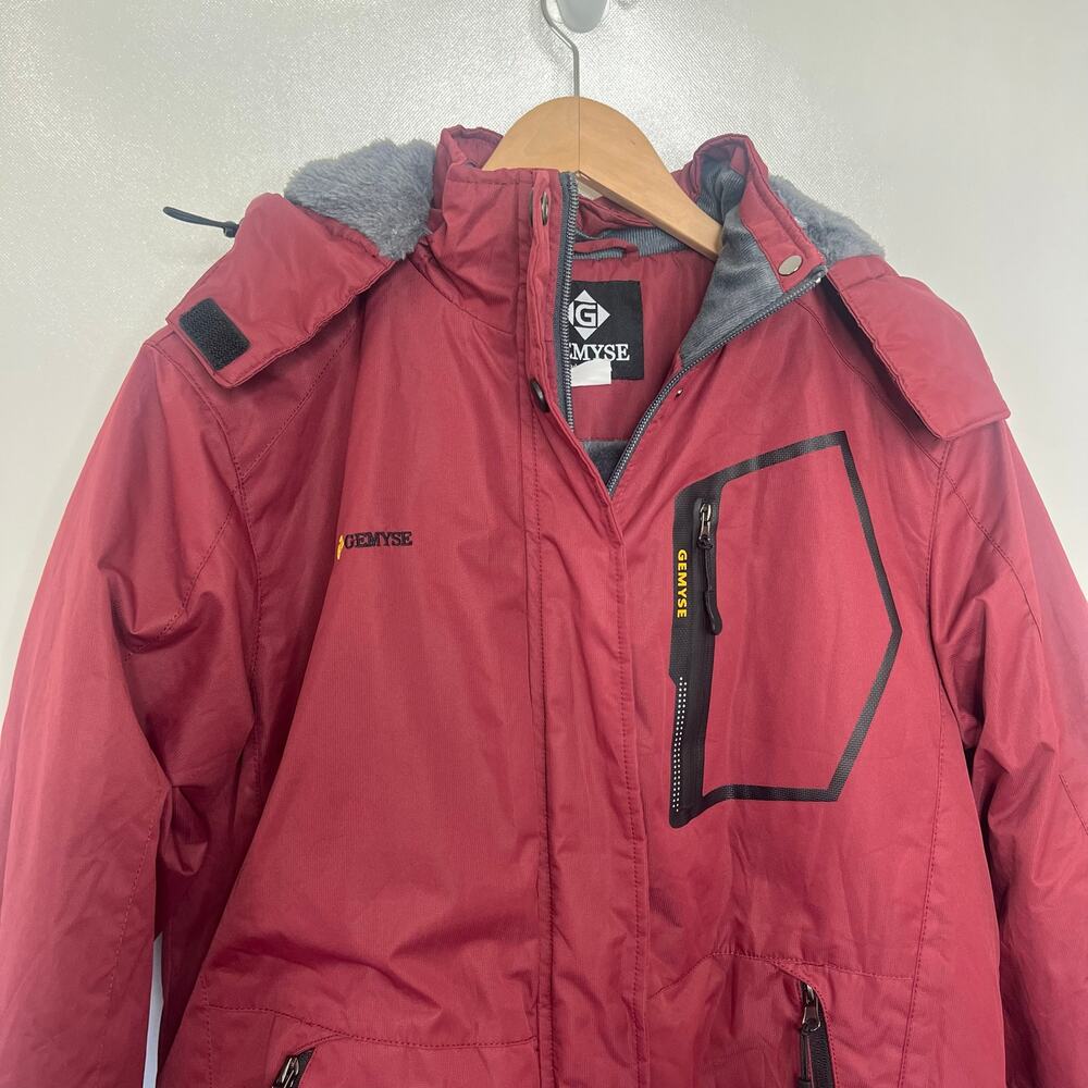 GEMYSE Womens M Mountain Waterproof Ski Snow Jacket Winter Windproof Rain Jacket - Picture 4 of 16